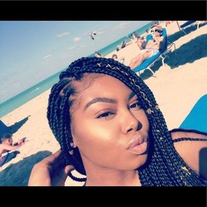 Meet your Posher, Kelsey